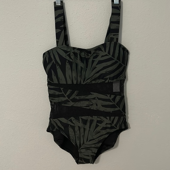 NWT Carmen Marc Valvo one piece swimsuit. Black w/green palms, mesh, size 12. - Picture 4 of 9